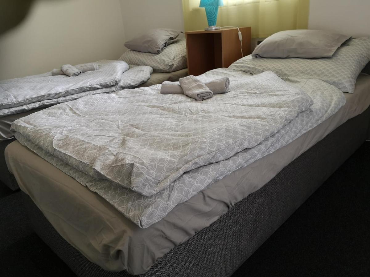 Vendeghaz Kalocsa Hotel Bagian luar foto
